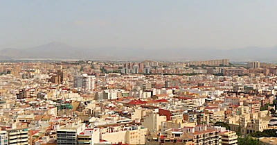 La herencia del PP en Murcia 30 años en el poder y una deuda que duplica el límite legal y no para de crecer.